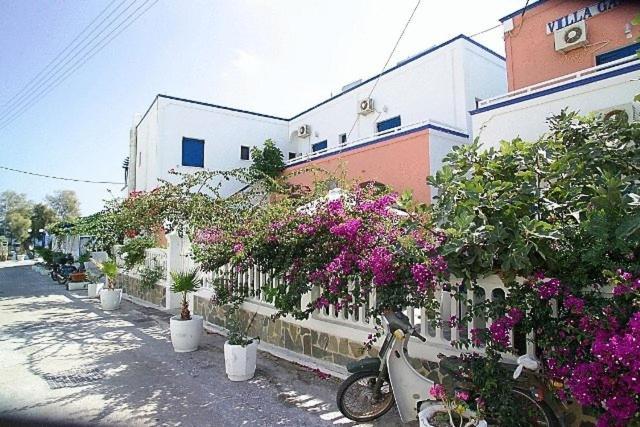 Villa Gambas Beach Studios Kamári Kültér fotó