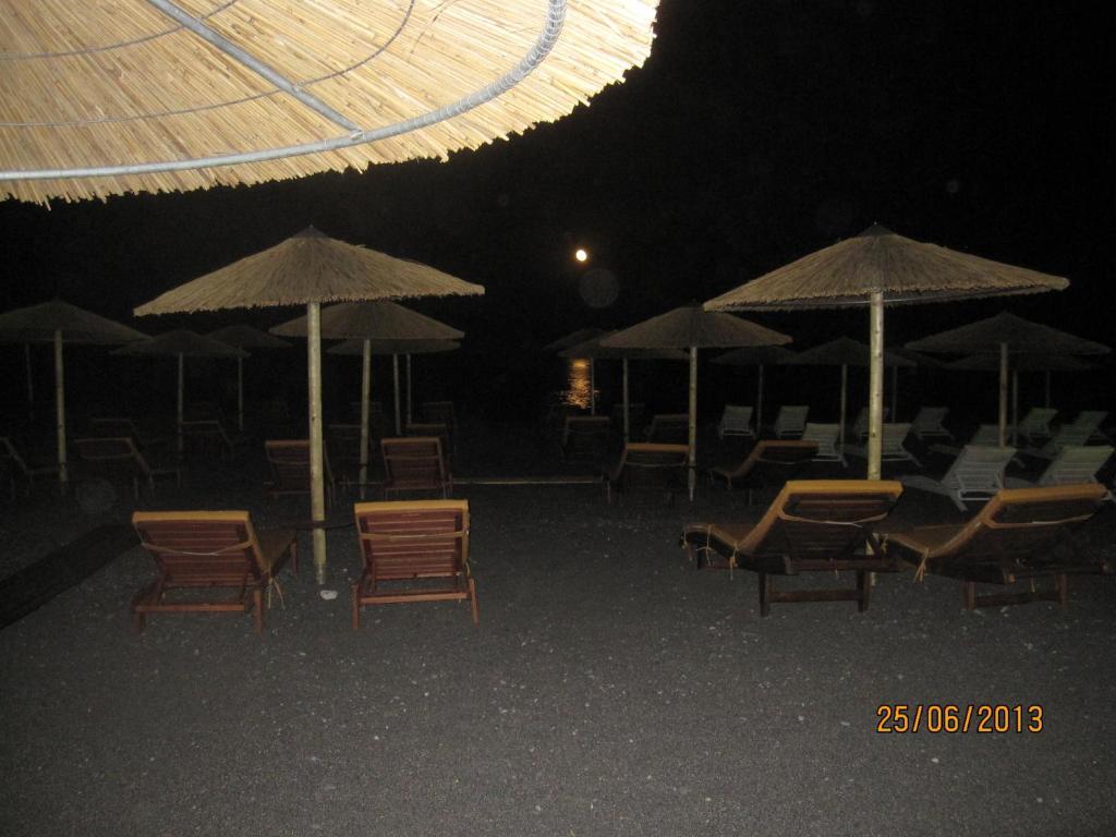 Villa Gambas Beach Studios Kamári Kültér fotó