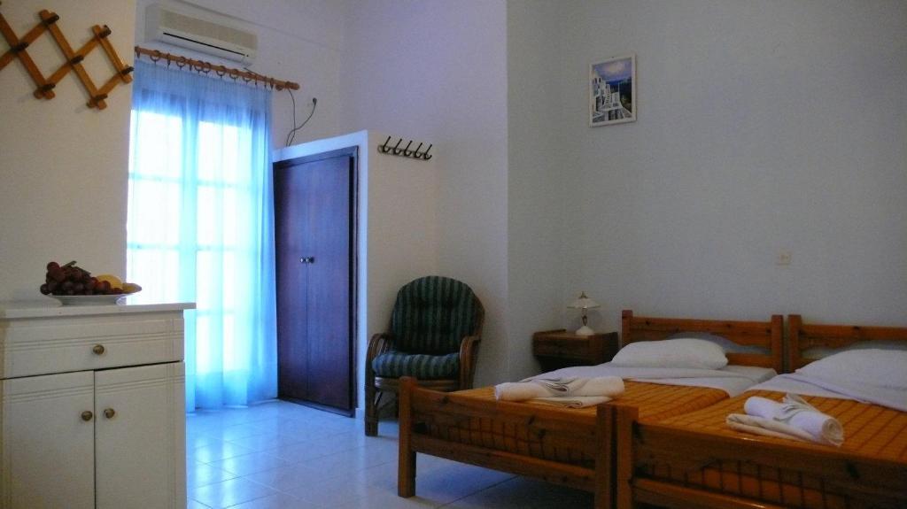 Villa Gambas Beach Studios Kamári Szoba fotó